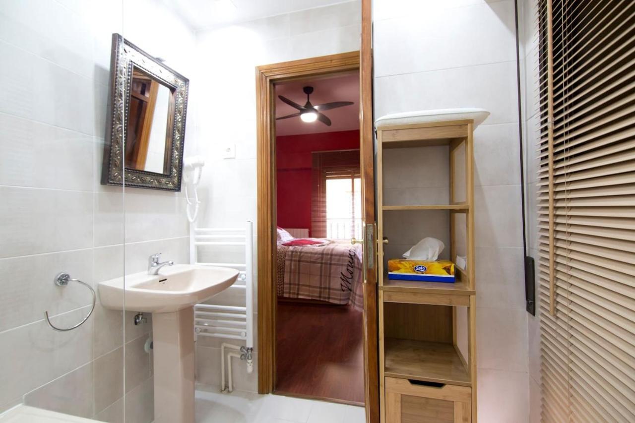 Nice 2 Bedrooms Madrid Downtown エクステリア 写真